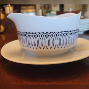 Vintage Harmony House Finlandia 3908 Japanese Fine China Gravy Boat